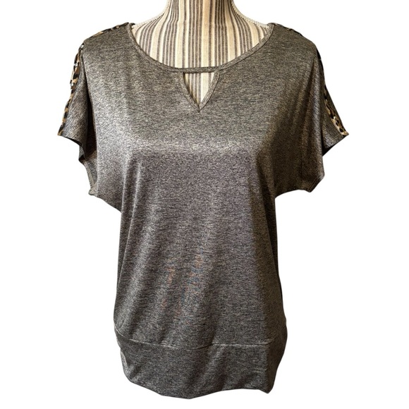 Apt. 9 Gray Brown Heathered Top with Leopard Shoulder Detail Medium Smooth - Picture 1 of 16